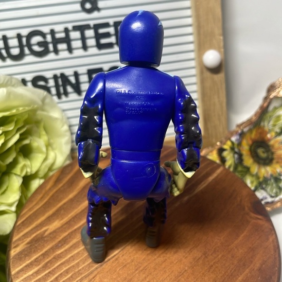 Scooby Doo Ghost Phantom Racer 5" Action Figure Ghost Monster Hanna Barbera Blue - Picture 4 of 5